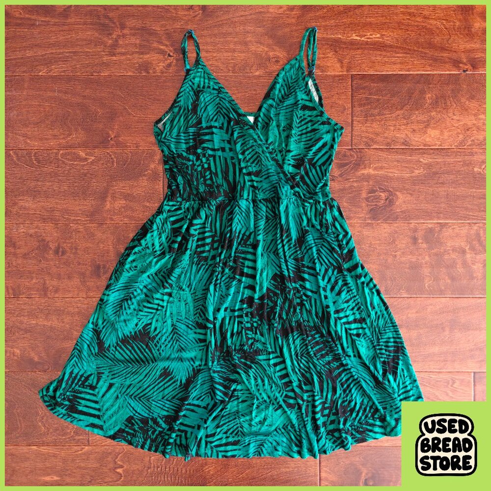 Green Black Fern Sun Dress Small Womens Soft Stretch Rayon Lightweight Summer